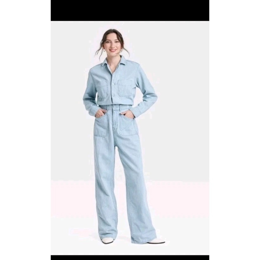 Women's Denim Baggy Jumpsuit - Universal Thread size 12 NWT